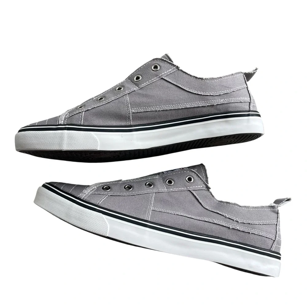 True Religion Men’s Size 13 Gray & White Brodhi Laceless Canvas Slip On Sneakers
